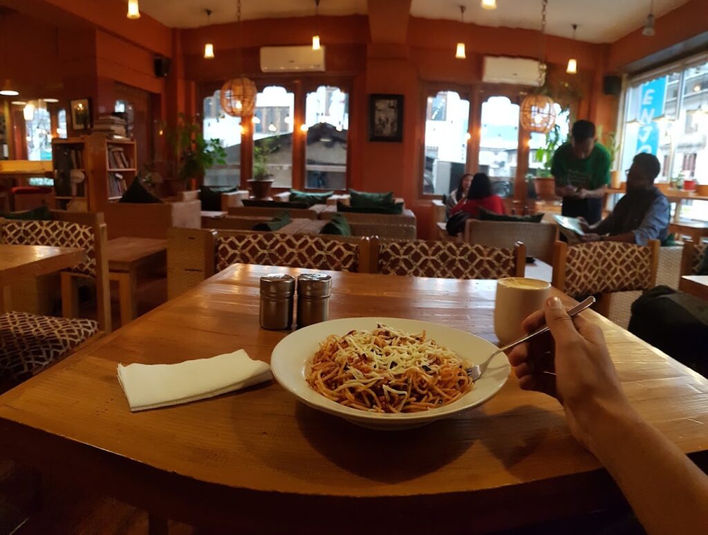Ambient Cafe